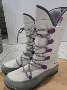 Women's White Winter & Rain Boots with Purple Accents